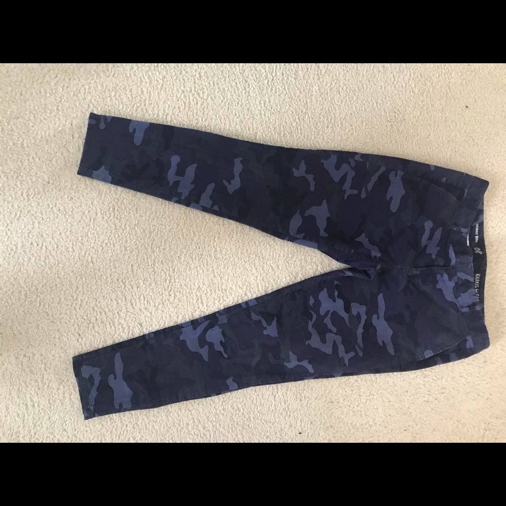 Blur camo skinny khaki.